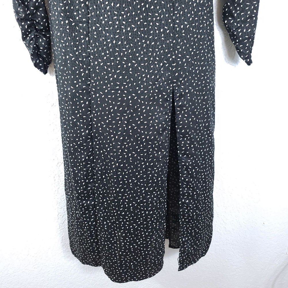 Urban Outfitters Angela Cut-Out Back Maxi Dress - Picture 5 of 12